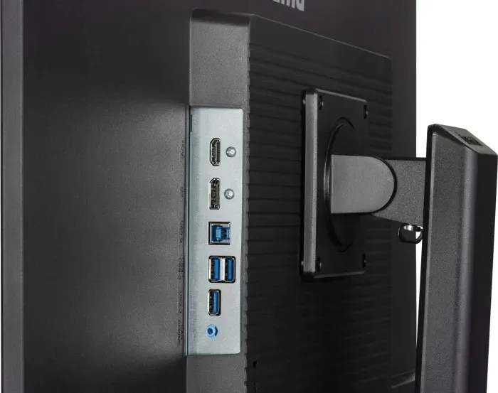 monitor-iiyama-led-315-powloka-matrycy-matowa