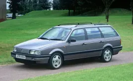 vw-passat-iii-b3-mk3-kombi-pas-tylny-kompletny-1988-1993-austria