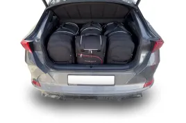zestaw-toreb-kjust-do-bagaznika-cupra-formentor-phev-2021-4-szt