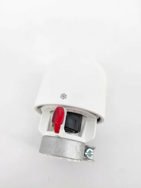danfoss-glowica-015g4550-kolor-bialy