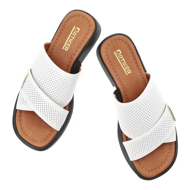 klapki-artiker-58c2791-bialy-wzor-dominujacy-bez-wzoru