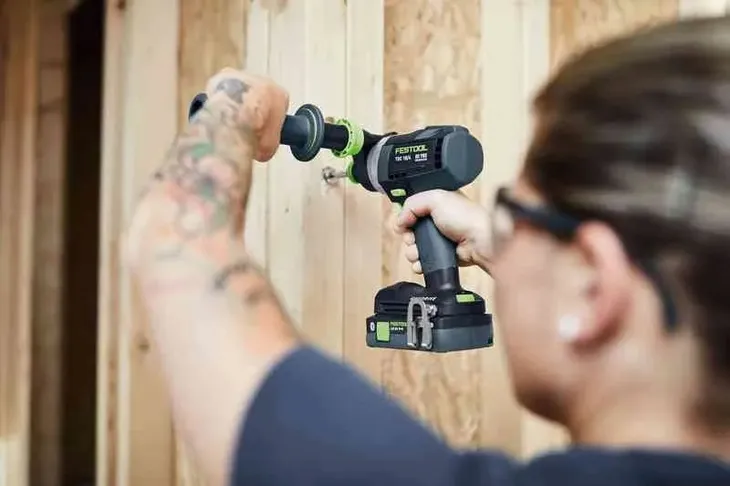 festool-wiertarko-wkretarka-quadrive-tdc-18-basic-gratis-akumulator-577052-maksymalna-srednica-wiercenia-w-drewnie-70-mm