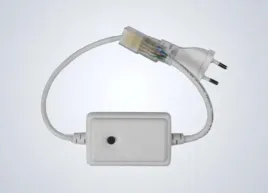 kabel-z-wtyczka-i-kontrolerem-do-tasm-led-rgb-2
