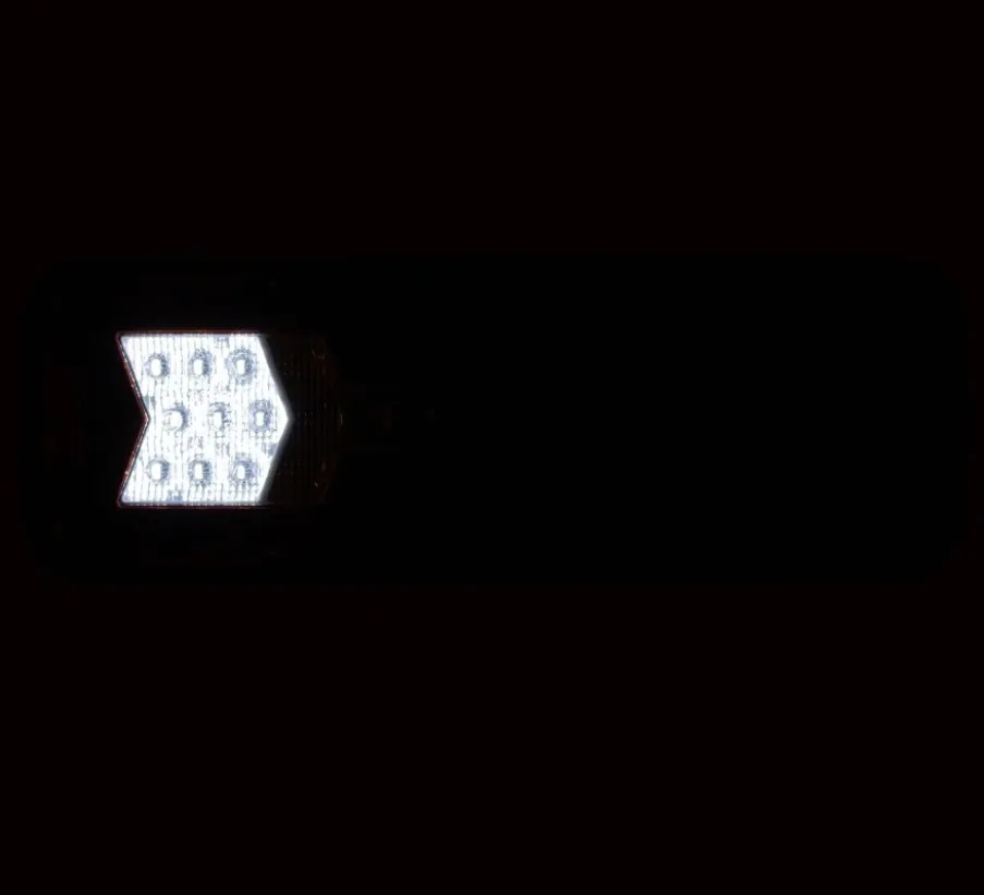 lampa-tylna-led-dynamiczny-kierunek