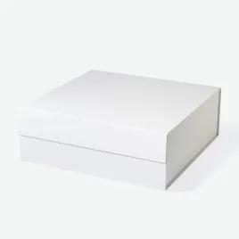 pudelko-magnetyczne-biale-kwadratowe-350x350x125-mm-zew-prezentowe