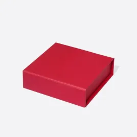 pudelko-magnetyczne-czerwone-xs-100x100x30-mm-zew-ozdobne-na-prezent