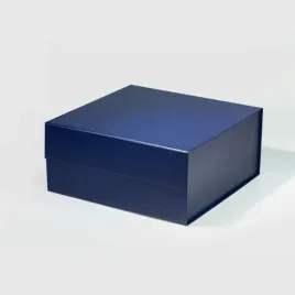 pudelko-magnetyczne-granatowe-280x280x130-mm-zew-opakowanie-na-prezent