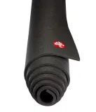 mata-do-jogi-manduka-pro-6mm-black-plec-kobieta