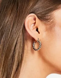 topshop-zlote-duze-skrecone-kolczyki-kola