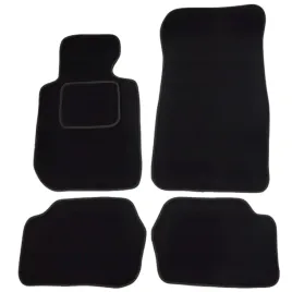 dywaniki-welurowe-bmw-e87-maty-do-auta-bmw-seria-1-e87-wycieraczki-b