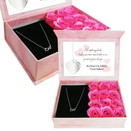 flower-box-rozowe-roze-pudelko-naszyjnik-na-prezent-upominek-z-imieniem