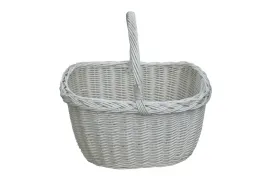 bialy-koszyk-na-prezent-kosz-z-wikliny-na-zakupy