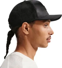 czapka-z-daszkiem-nike-rise-czarna-ih8728-010