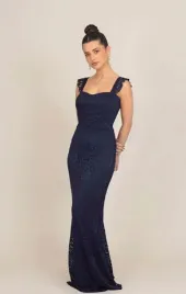 granatowa-koronkowa-sukienka-maxi-z-odkrytymi-plecami-wal-g-xl
