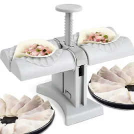 maszynka-foremka-do-pierogow-podwojna