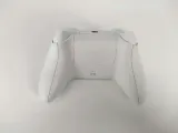 konsola-microsoft-xbox-series-x-1tb-white-produkt-wprowadzony-do-obrotu-na-terenie-ue-przed-13-12-2024-nie-stan-powystawowy-zawiera-baterie-nie