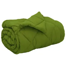 zimowa-koldra-pikowana-z-mikrofibry-w-kolorze-zielonym-220x155-cm