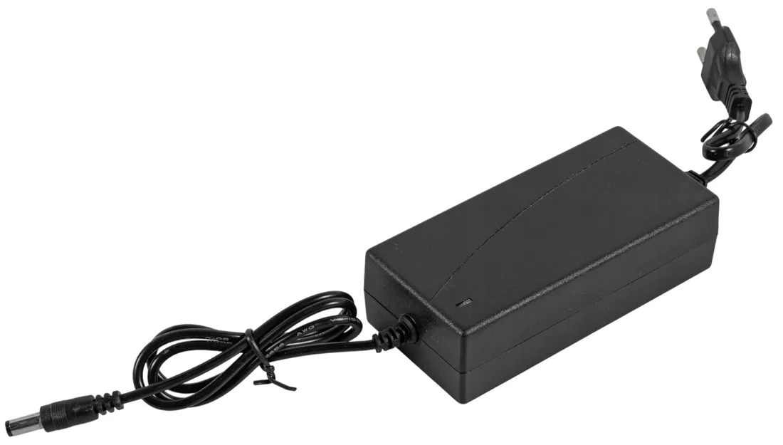 ladowarka-do-narzedzi-akumulatorow-heckermann-basic-20v-2a