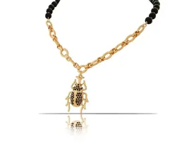 naszyjnik-z-onyksow-ze-skarabeuszem-z-kolekcji-beetle-brilliance-c23-zim-4