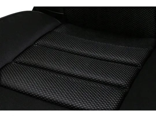maty-pro-komplet-przod-czarne-audi-stan-nowy-model-pro