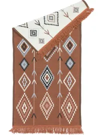dywan-kilim-tkany-modny-z-fredzlami-dwustronny-wzor-aztecki-terra-60x120cm