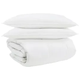 nowoczesny-zestaw-koldry-z-dwiema-poduszkami-minimalistyczny-bialy-luks