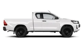 zabudowa-paki-roleta-na-pake-toyota-hilux-dlx-z-kratka-poltorej-kabiny
