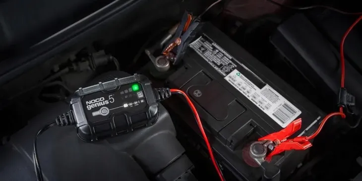 genius5eu-5a-battery-charger-model-genius5