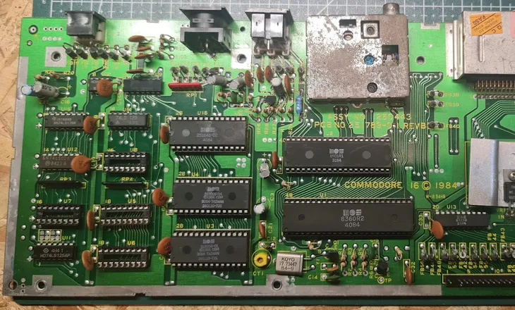 commodore-c16-ram-64k-upgrade-stan-nowy-model-c16