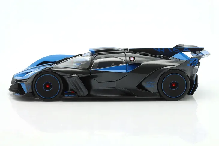 bugatti-bolide-metallic-black-blue-1-18-bburago-stan-zlozenia-calosc-die-cast