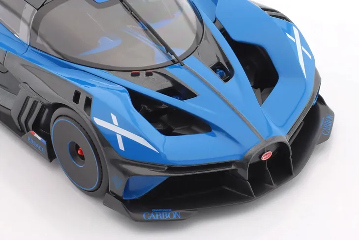 bugatti-bolide-metallic-black-blue-1-18-bburago-model-bugatti-bolide-w16-4-w16-8-0-2020-bburago-1-18-bu