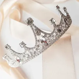 zjawiskowa-tiara-srebrny-diadem-korona-slubna-ozdoba-na-glowe-krysztaly