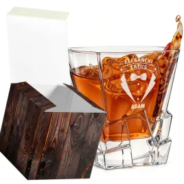 szklanka-na-whisky-w-pudelku-prezent-na-dzien-chlopaka-mezczyzny-urodziny