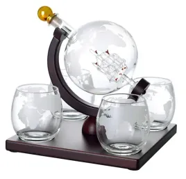 zestaw-do-whisky-karafka-globus-4-szklanki-prezent-na-urodziny-faceta