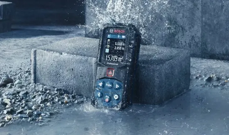 bosch-dalmierz-laserowy-glm-50-27c-maksymalny-zasieg-31-60-m