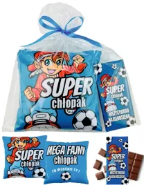 prezent-dzien-chlopaka-urodziny-zestaw-poduszka-czekolada-chlopcow-kolegow
