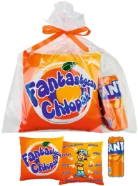 prezent-na-dzien-chlopaka-faceta-poduszka-i-fanta-chlopcow-kolegow-z-klasy