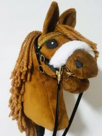 oglowie-dla-hobby-horse-a5-z-futerkiem-zloty-diamentowy-naczolek