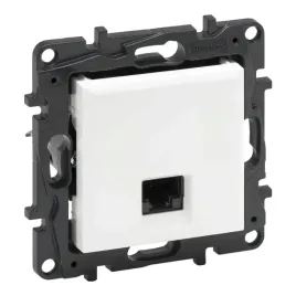 legrand-gniazdo-rj45-kat-5e-utp-kolor-bialy-niloe-step-863159