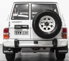 nissan-patrol-k160-lampa-kompletna-prawy-tyl-1989-greater-austria