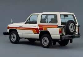 nissan-patrol-k160-lampa-kompletna-prawy-tyl-1981-1989-austria