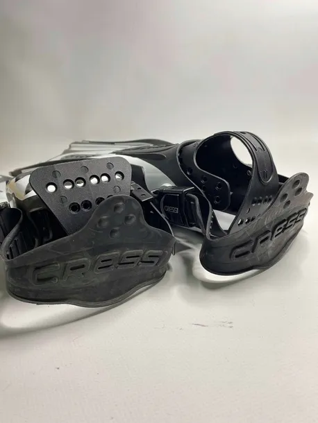 pletwy-cressi-bf205140-35-38-model-bf205140