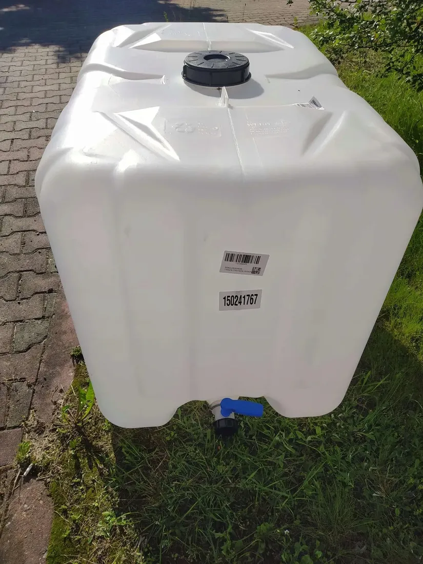 nowy-wklad-ibc-werit-600l-stan-nowy