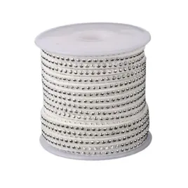 kza82-rzemien-rzemyk-zamszowy-z-cwiekami-3mm-1m-white