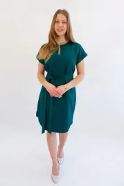 elegancka-sukienka-z-paskiem-camilla-butelkowa-zielen-42