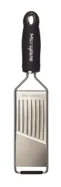 profesjonalna-szatkownica-microplane-ze-stali-nierdzewnej-gourmet