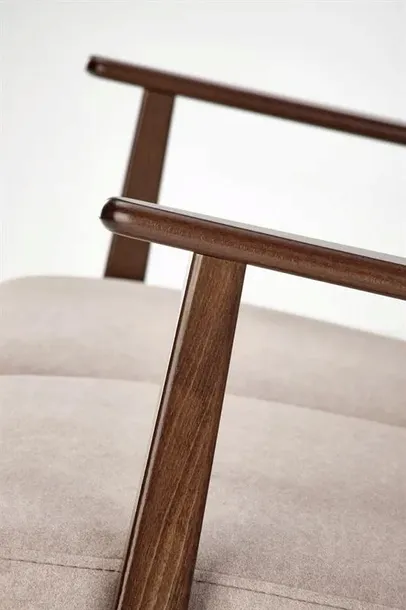 dwuosobowa-bezowa-sofa-retro
