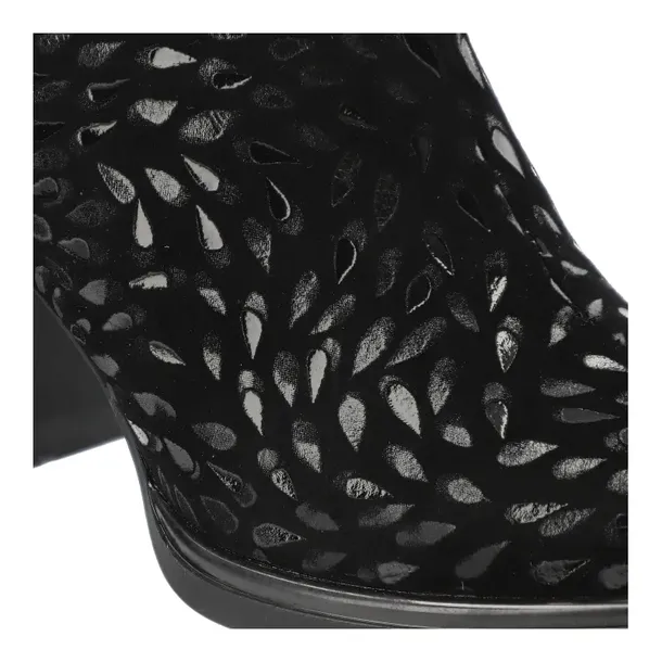 botki-s-barski-cr42-192-black-marka-inna