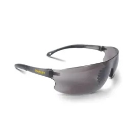 stanley-okulary-ochronne-lekkie-bezoprawkowe-przyciemniane-sy120-2d