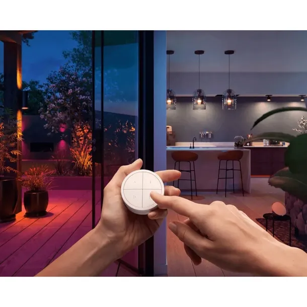 pilot-przelacznik-scienny-sciemniacz-bialy-philips-hue-bluetooth-zigbee-seria-tap-dial-switch